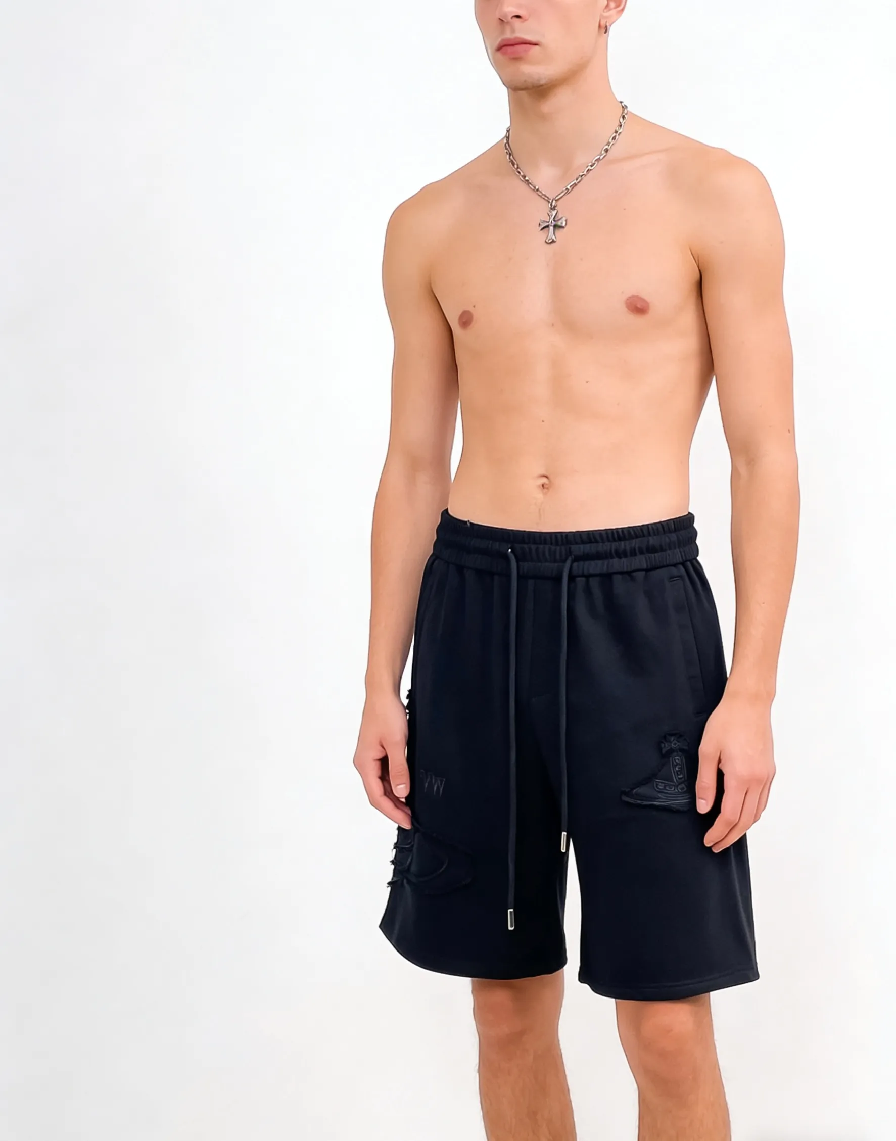 The Queen Mother's three-standard complete 2026 summer New Arrival men's casual shorts, advanced custom-made fabric Breathable fabric, Breathable elasticity and comfort, impeccable details, top-grade accessories, original logo design concept, delicate and soft feel! The upper body fit is awesome! Size: M-XXXL Please state your height and weight when ordering
